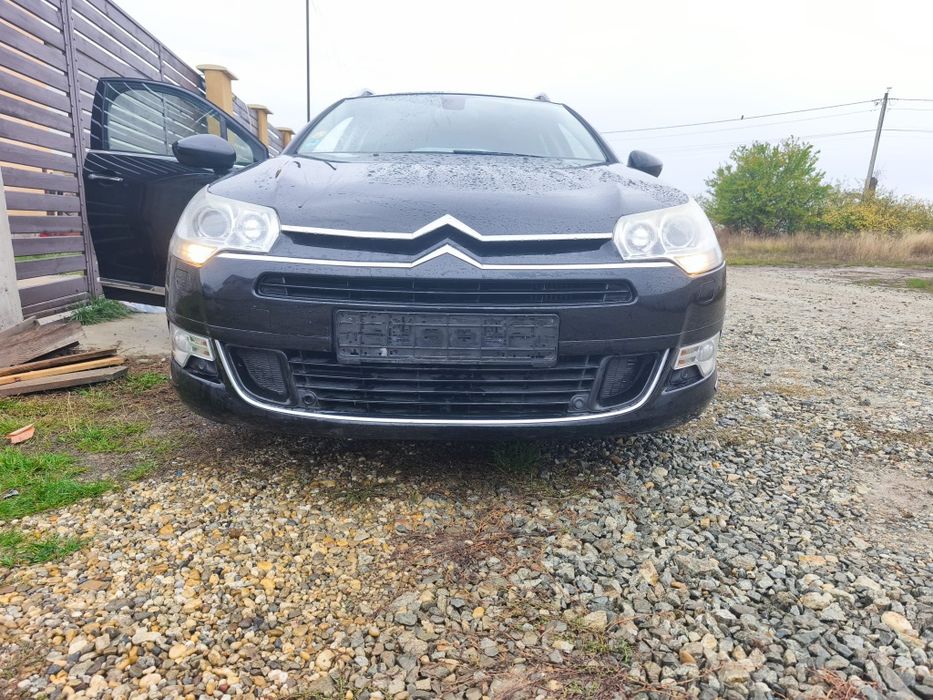 Vând Citroen C5 Hatchback