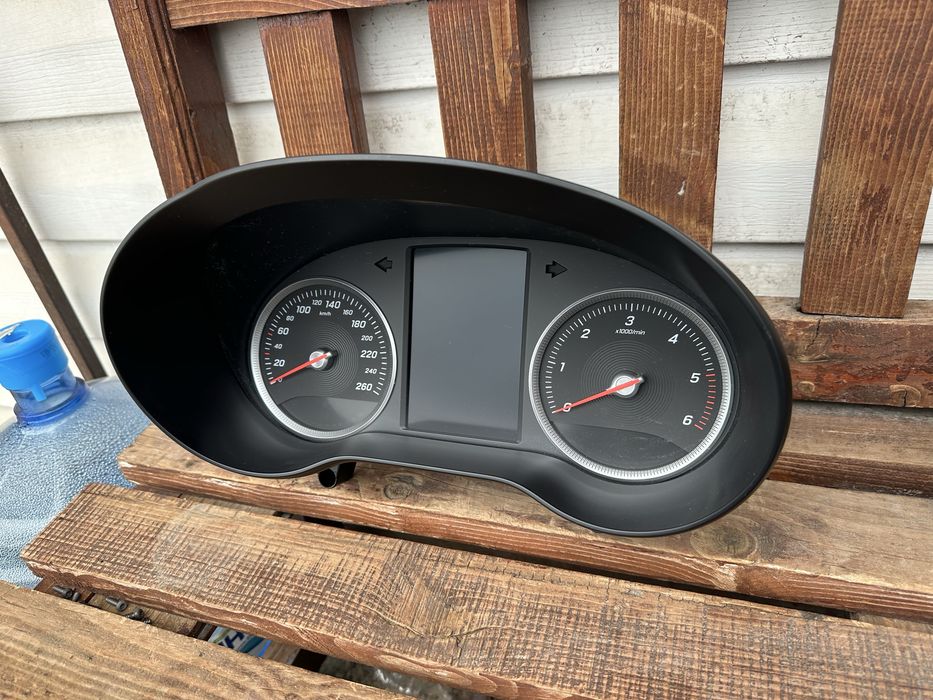 Километраж за W205 Мерцедес Ц класа дизел!