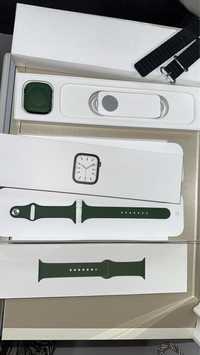 Apple watch 7 45mm Green Aluminum Case