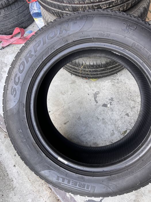 4 anvelope iarna 235/60/18 , Pirelli , DOT 2021 !