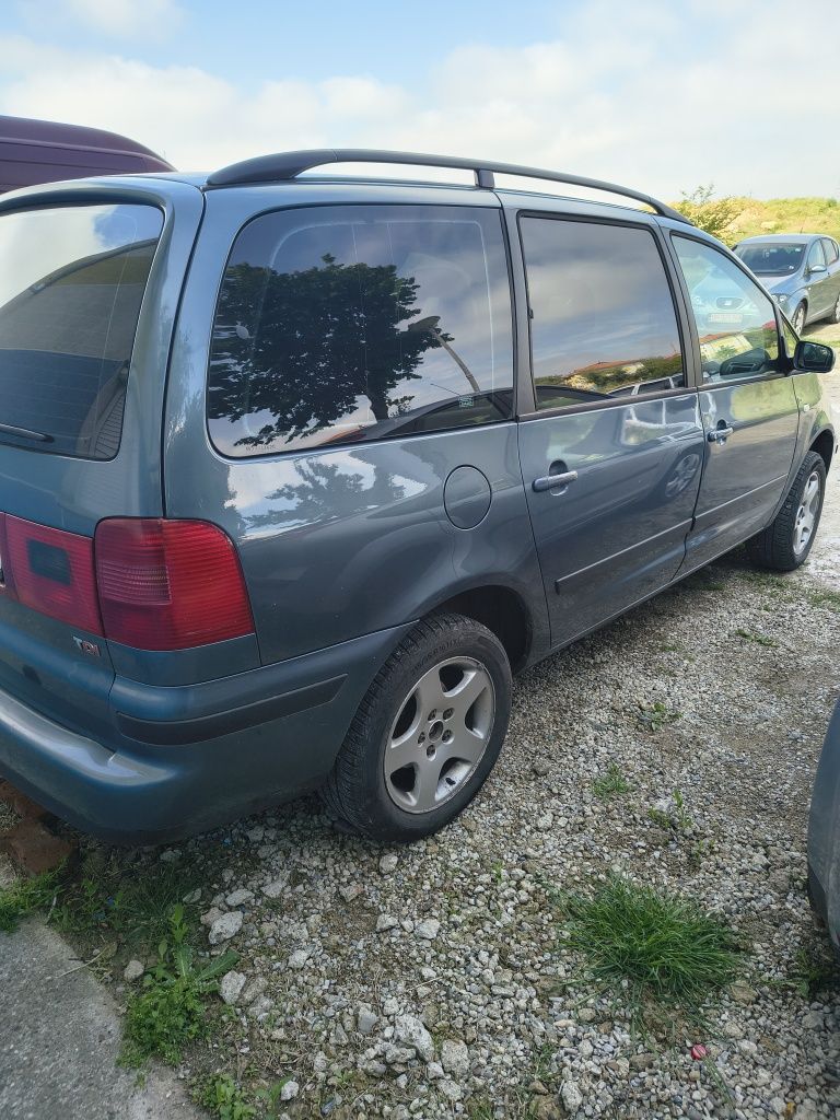 Închiriez Auto 7 locuri