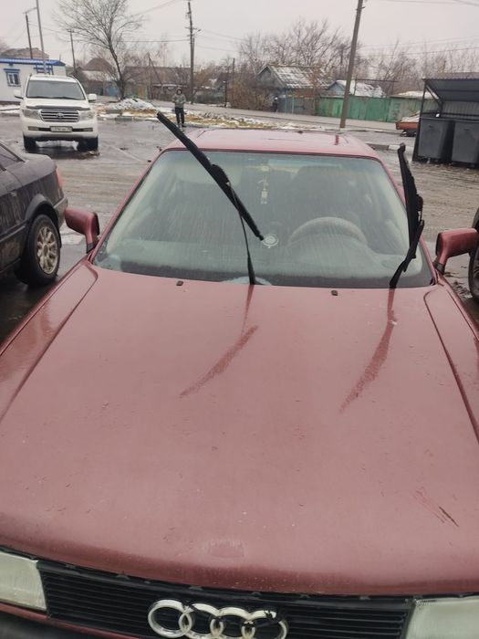 Продам Ауди В3. 700 тг