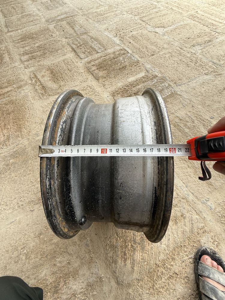 R 15 дискы 6 тесік