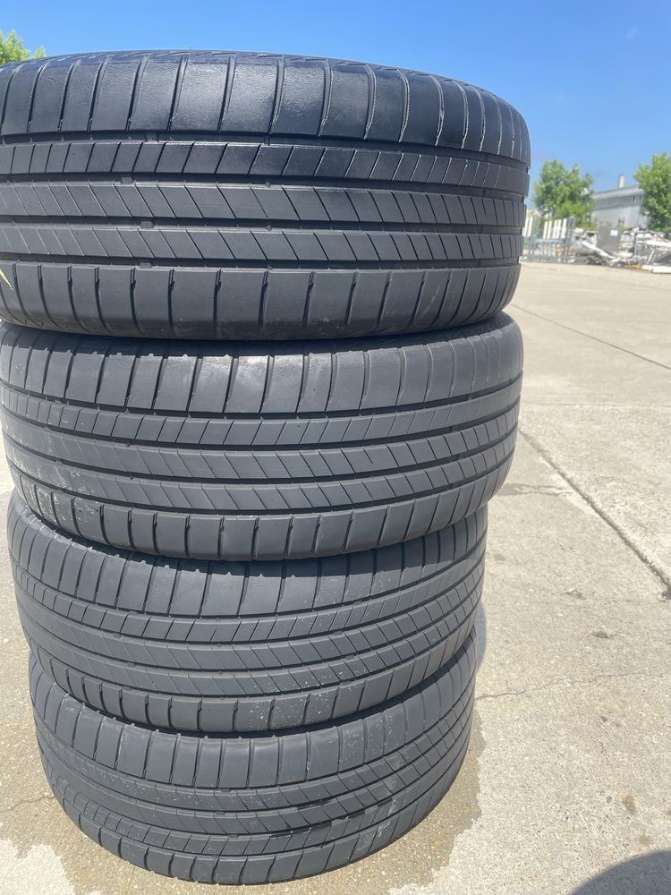 Anvelope vara Brigestone  235/55R18 100V