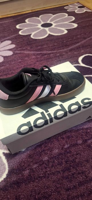 Дамски маратонки adidas