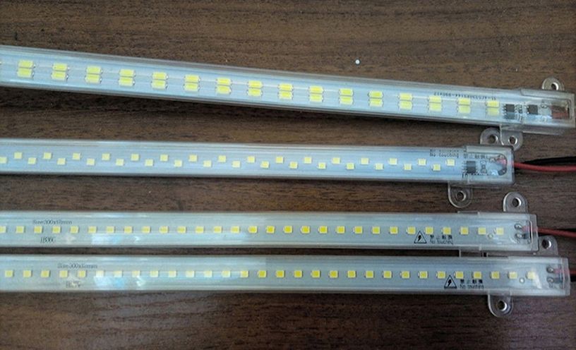 LED освещение или подсветка СВЕТО-ДИОДНЫЕ ЛЕНТЫ ПЛАНКИ ПЛАСТИНЫ и друг