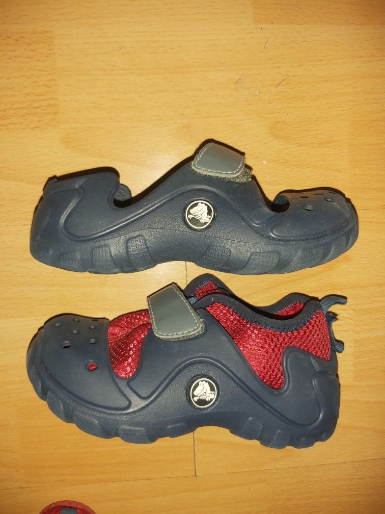 Sandale Crocs C11 (28-29) superbe, REDUSE la 30 ron