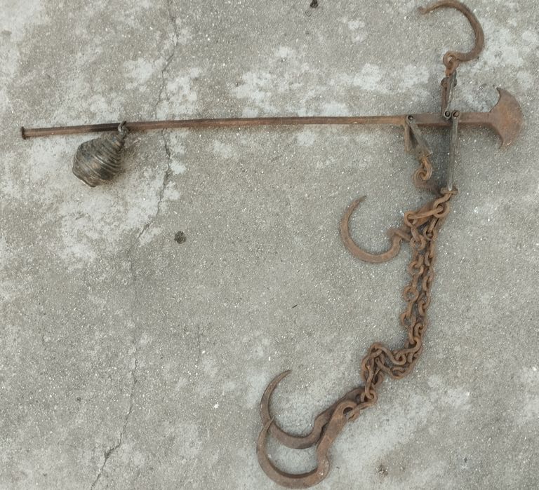 Стари кантари с топуз