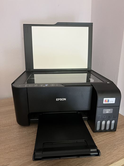 Цветен принтер Epson L3250