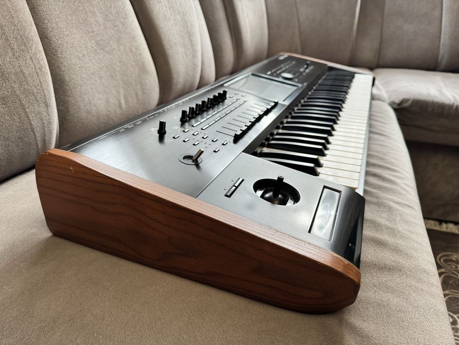 Korg kronos 2 mnogo zapazen