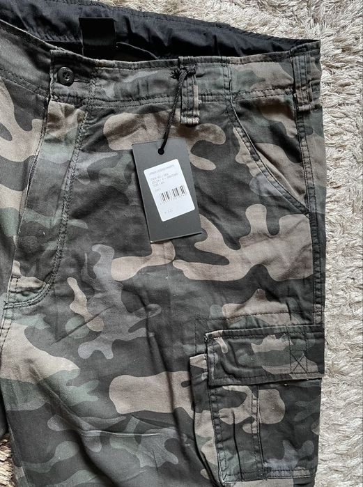 Pantaloni scurti/shorts cargo camo/camuflaj Brandit