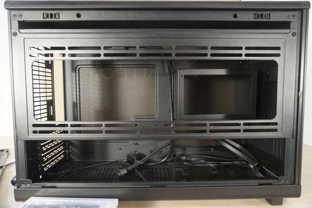 НОВА Компютърна кутия Lian Li DAN A3 (black) - mATX / вкл ДДС