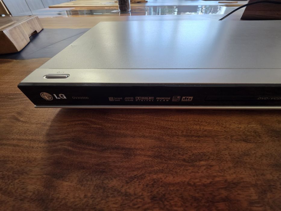 DVD LG pleyar работещ