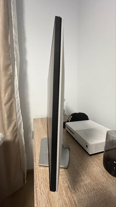 Monitor Dell 27’’