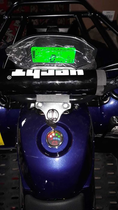 ATV electric Hecht 56150. 1200 W, autonomie 60 k,m capacitate 120 kg
