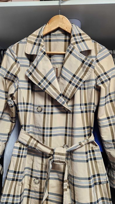 Тренчкот, шлифер бежав с шарка тип  "Burberry ", размер Л