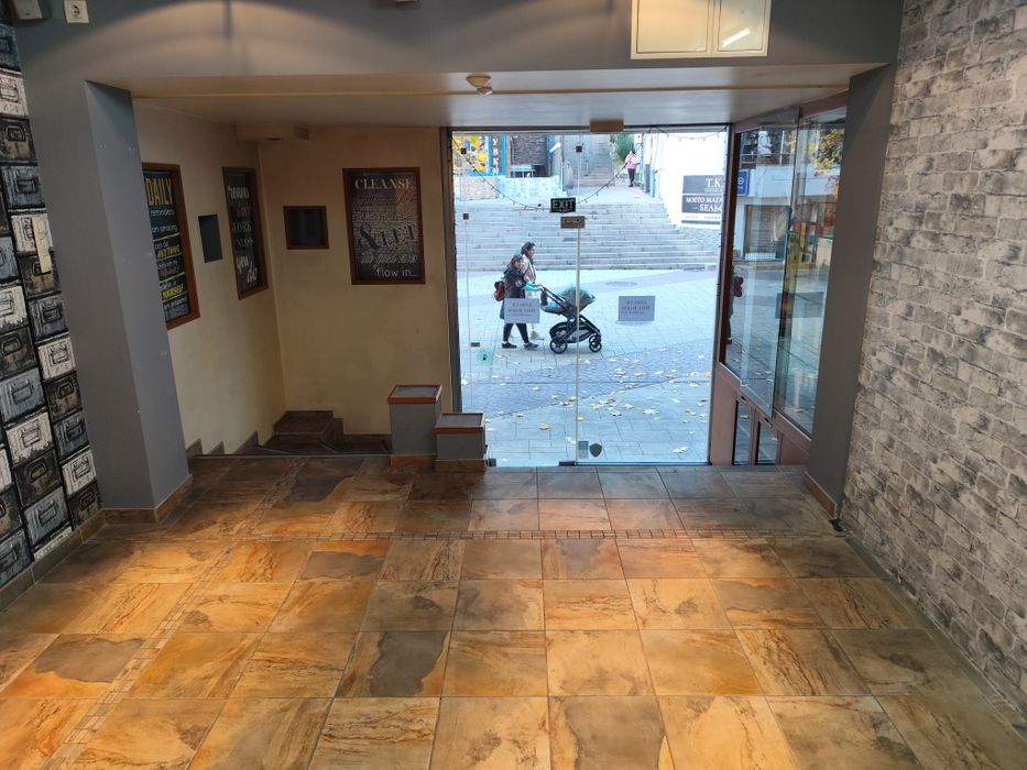 Магазин под наем