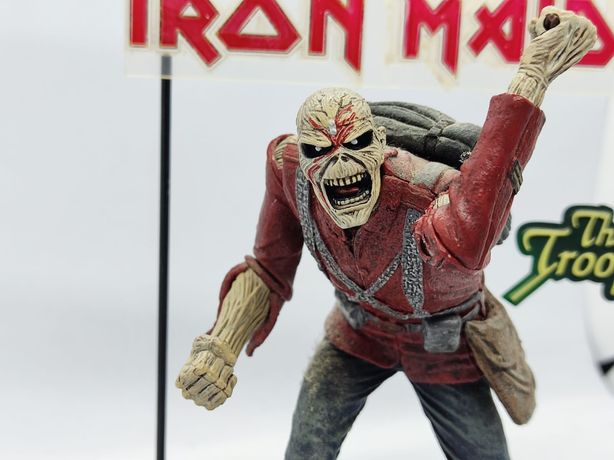 Figurina Iron Maiden Eddie The Trooper