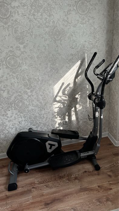 Эллиптический тренажер Torneo Transform C-540