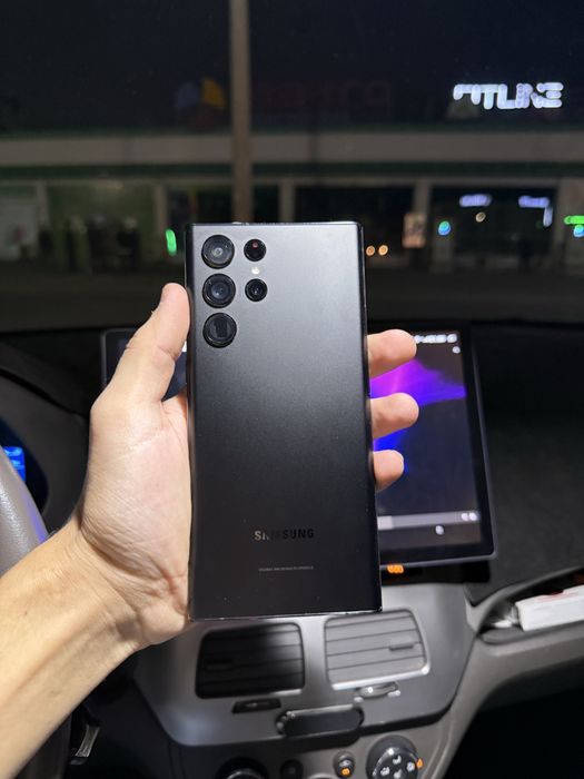 Samsung s22 ultra ideal