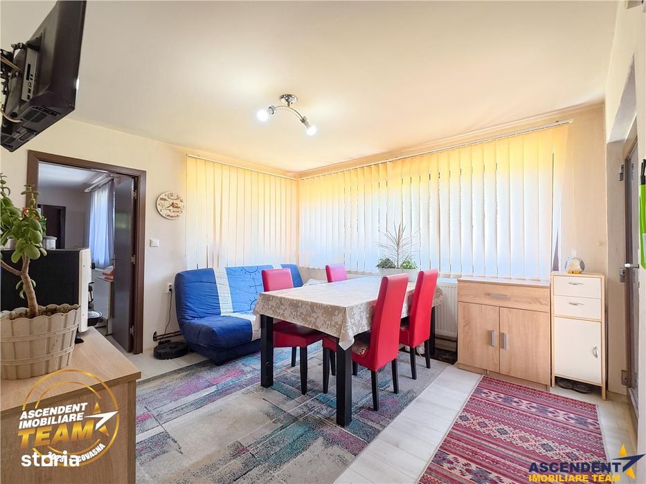 Casa luminoasa de 107 mp pe 1.000mp teren, la 250 m de izvorul cu apa