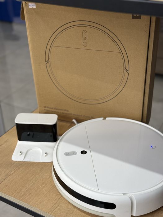 Робот пылесос Mi Robot Vacuum-Mop влажная уборка