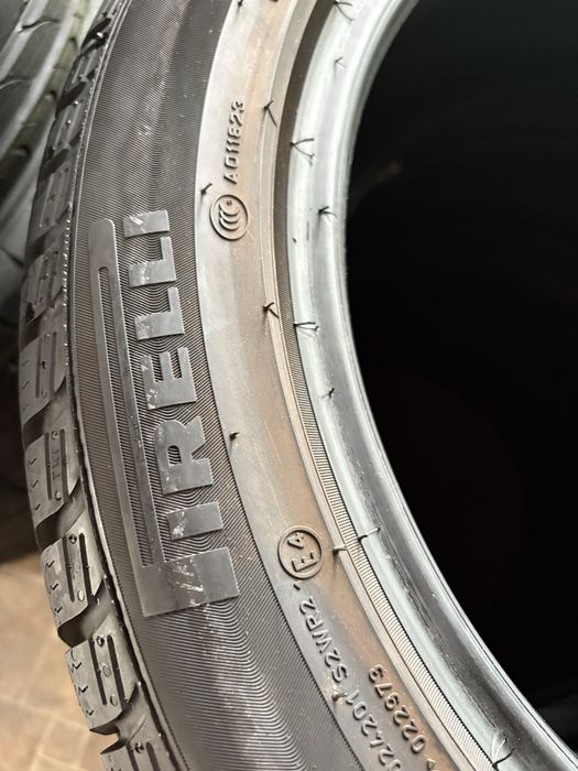 Зимни гуми 225/50/18 99H - Pirelli