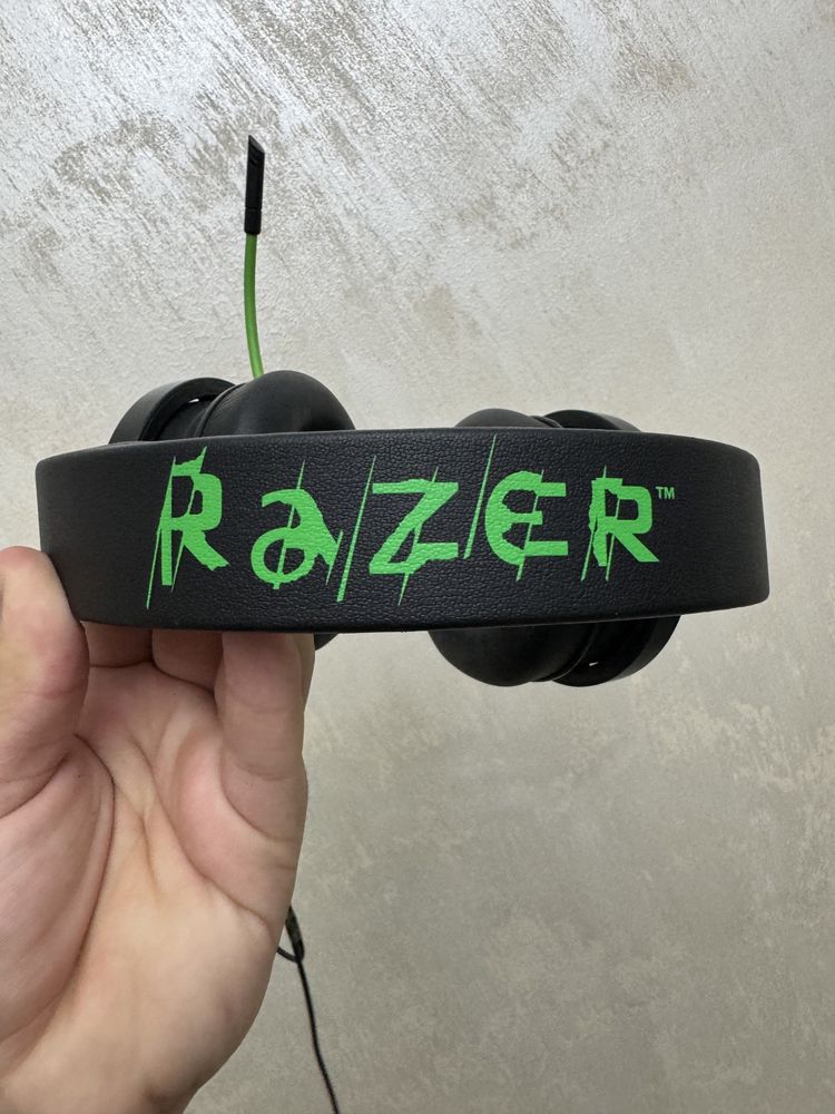 Наушники RAZER абсолютно новые !!!