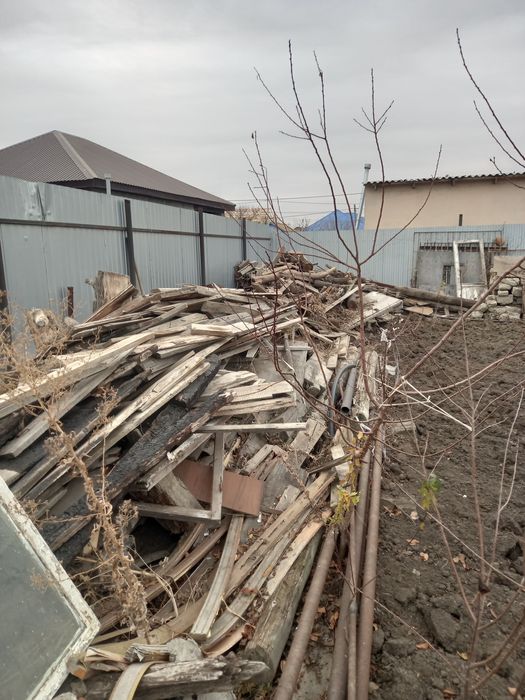 Дрова для топки, рейки, брусы, пеньки