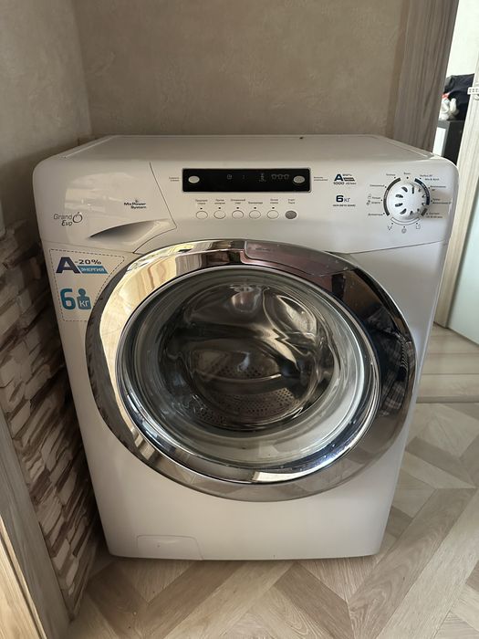 Продам стиральную машинку