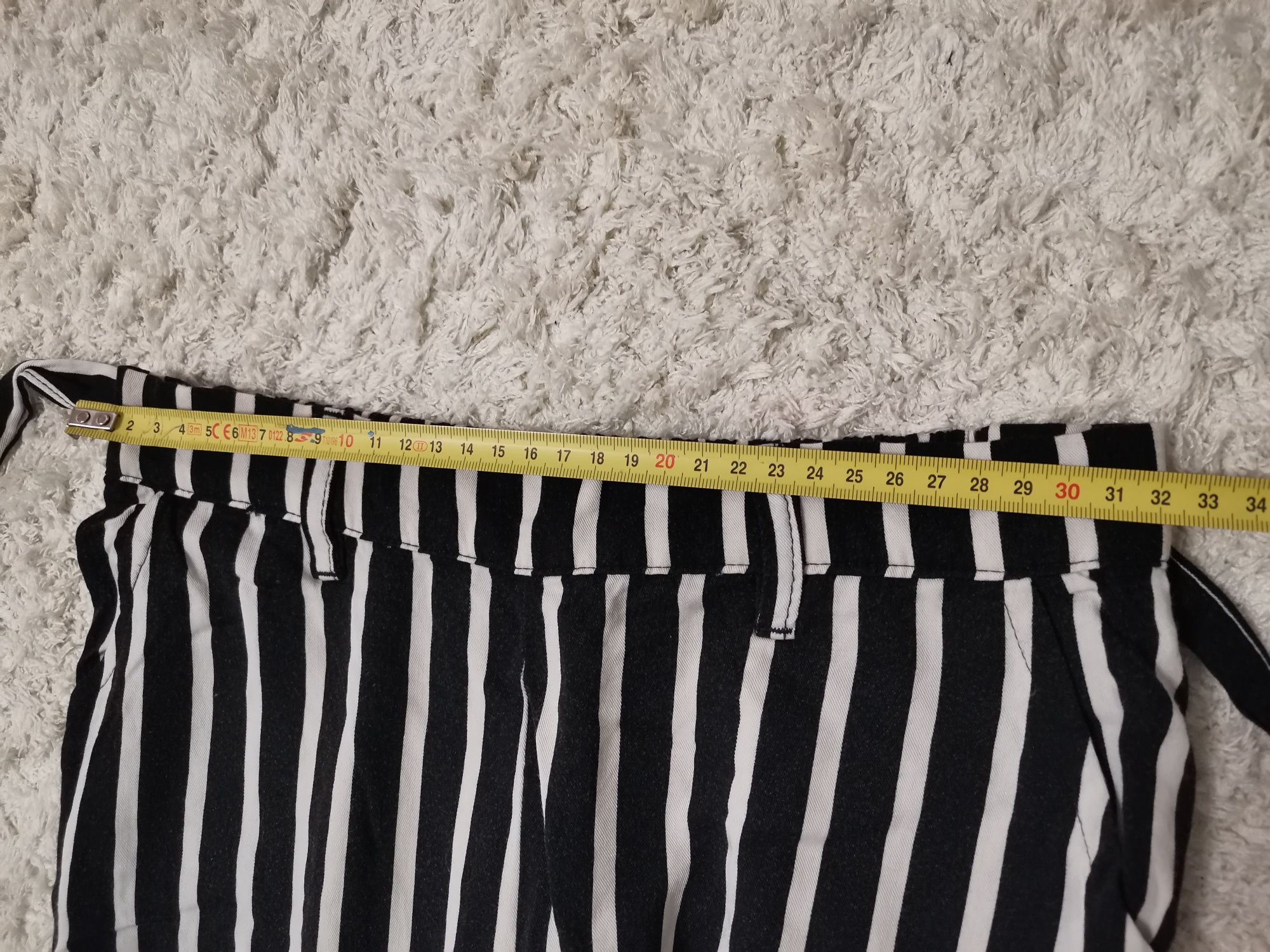 Pantaloni lungi eleganti pentru fete