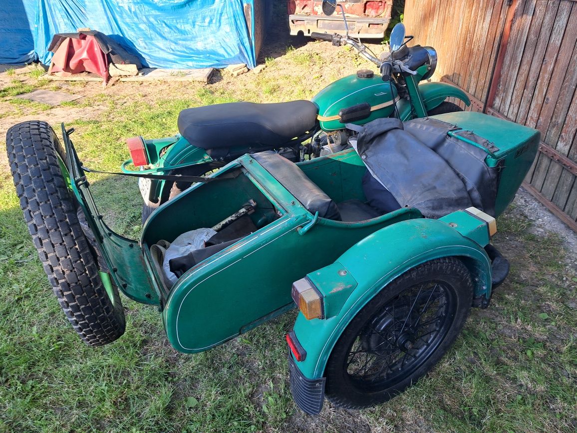 Ural 650 cu atas