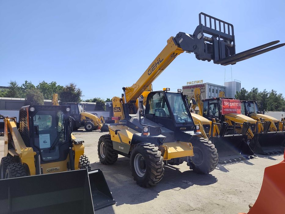 Телескопический погрузчик GEHL TX 408