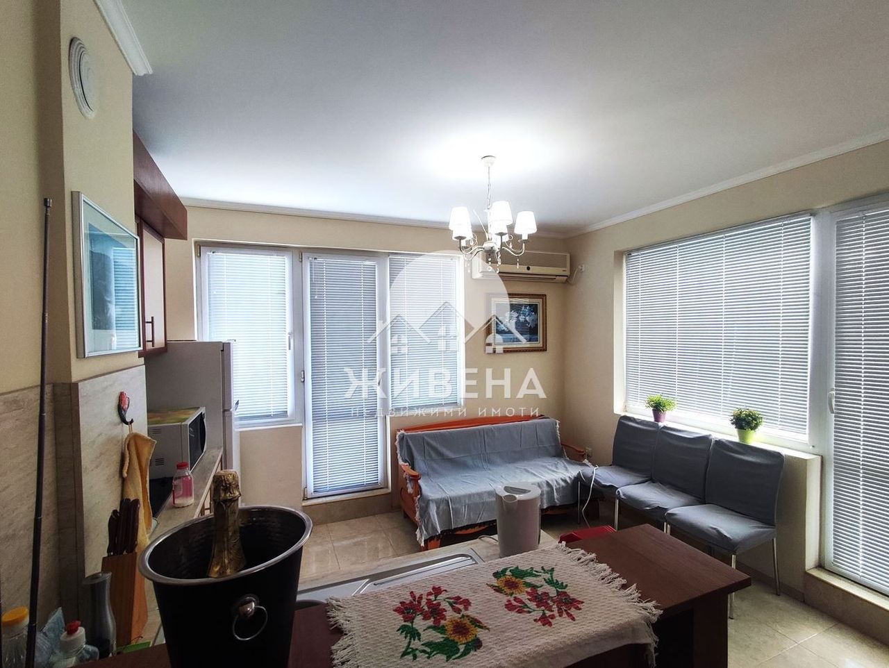 Продава се Двустаен апартамент в Поморие - 91 кв.м за 1314 €/кв.м - Снимка #2