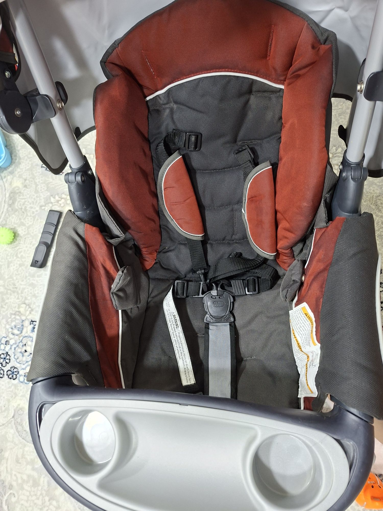 Продаётся коляска chicco новая
