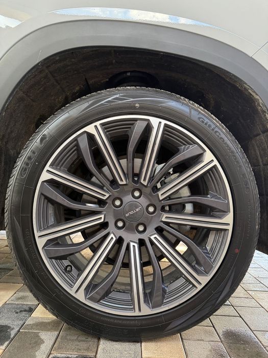 Продаю оригинальные диски с шинами от jetour