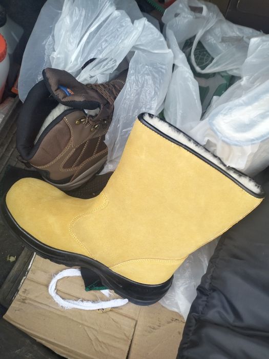 Продам Спецодежда