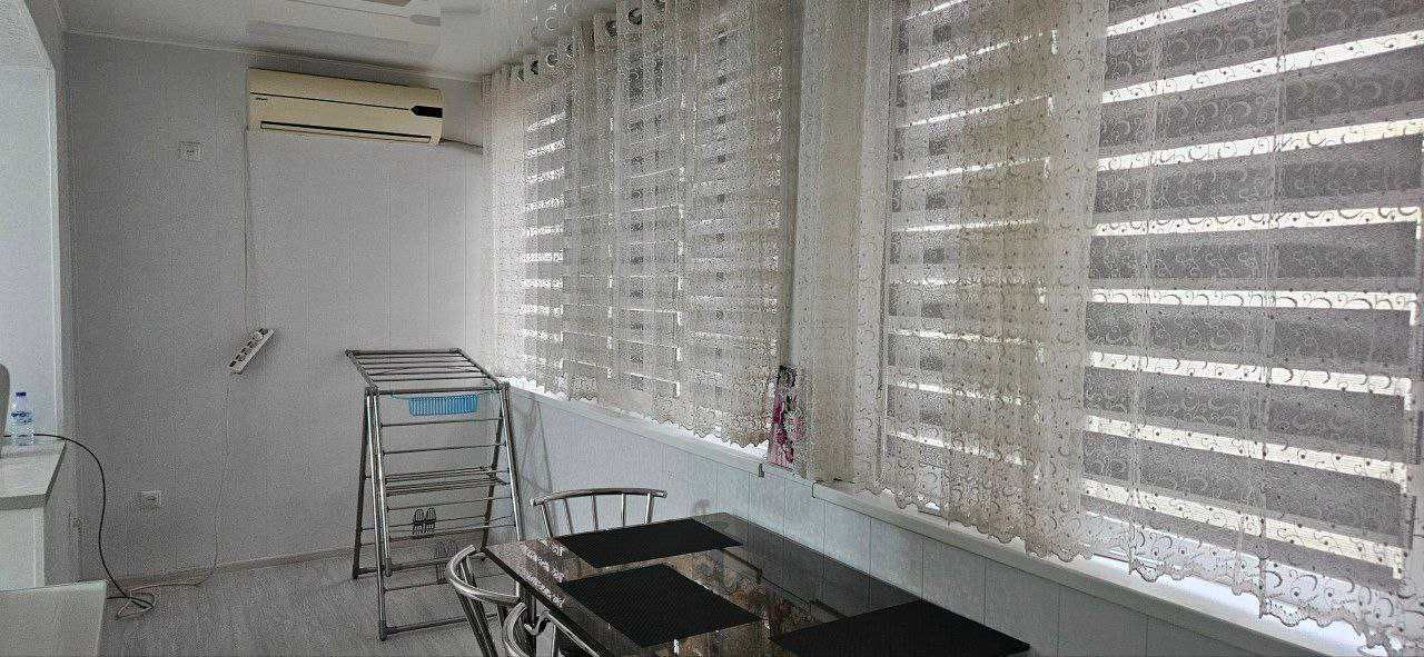 м.Космонавтов Выставочный Зал ЦУМ 2-комн 2/4 55 м² ремонт меб/тех