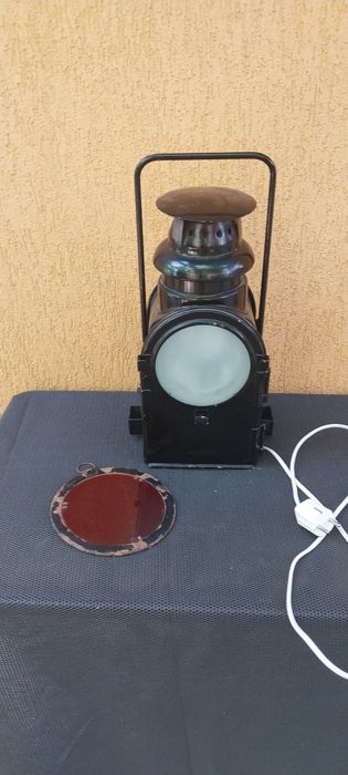 Felinar, lampa feroviară