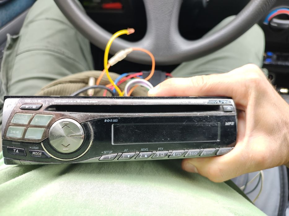 Radio CD MP3 auto Alpine