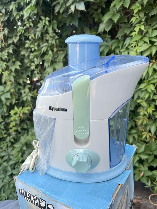 Продам соковыжималку новая!