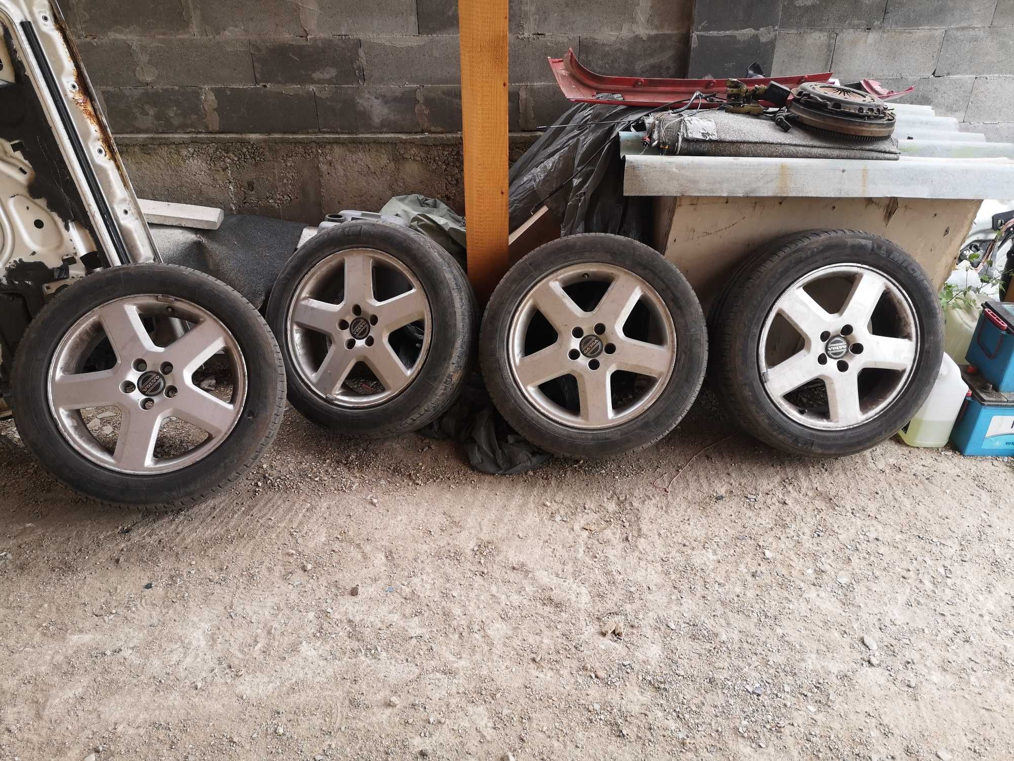 Продава Volvo V50