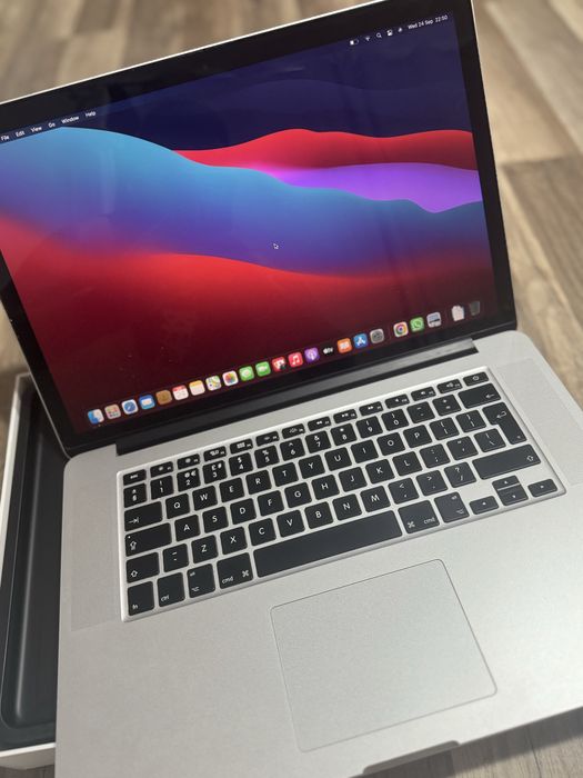 MacBook Pro Retina 15-inch (Mid 2014) – i7 / 16GB RAM / 256GB SSD