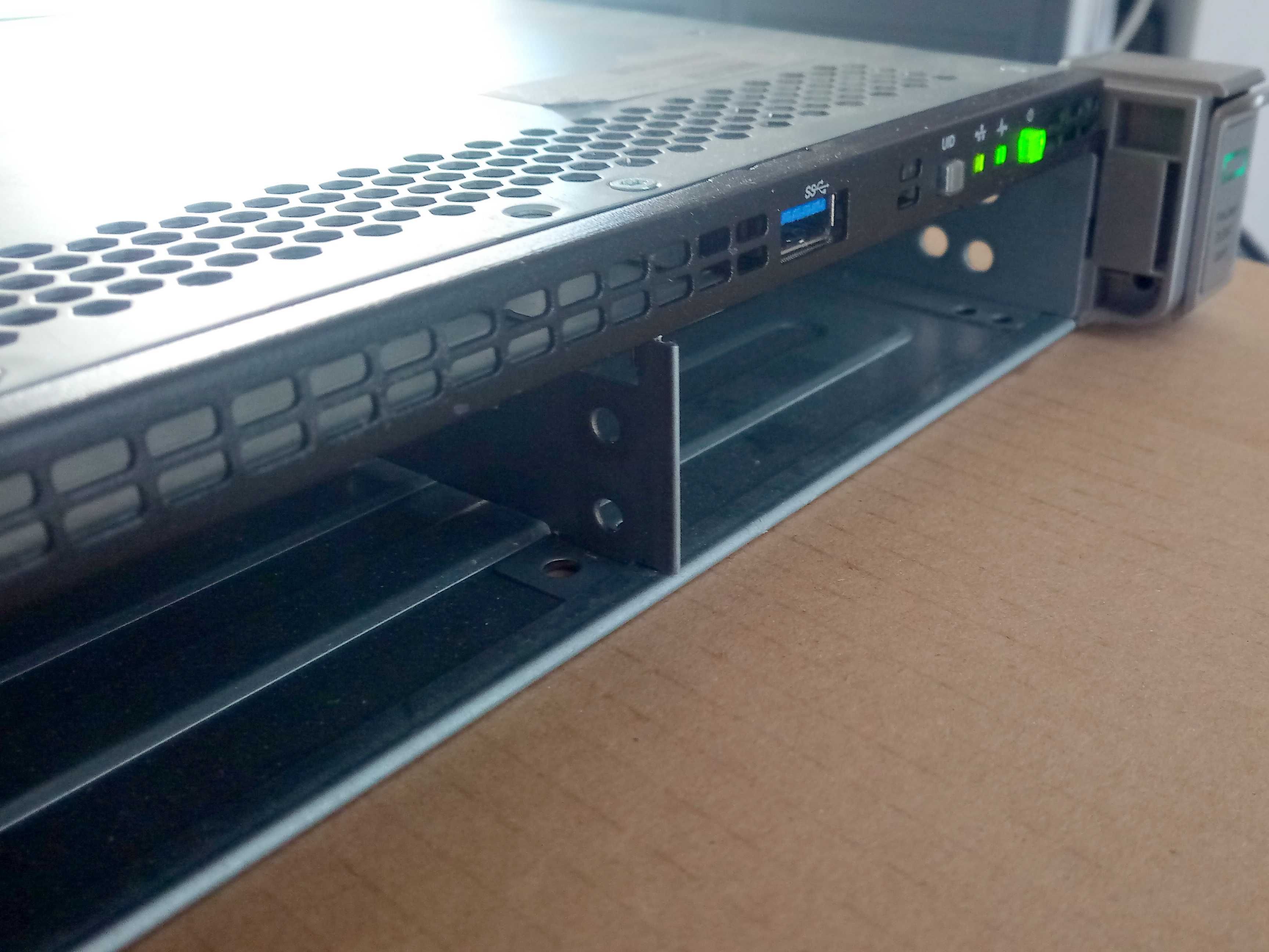 CTO: Сървър HPE DL360G9 4LFF 2*Xeon Е5-2620v3 6C 2.2-3.2GH 32GB H440AR