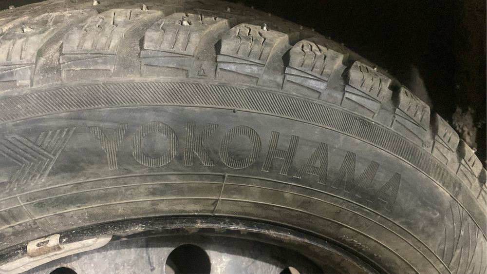 Yokohama R15 185/65. 4 шт.