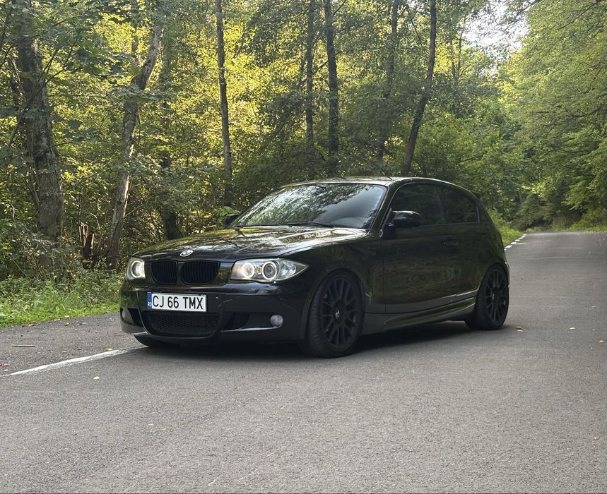 BMW Seria 1 / 2.0 diesel BiTurbo/ Manual 6+1 / Pachet M