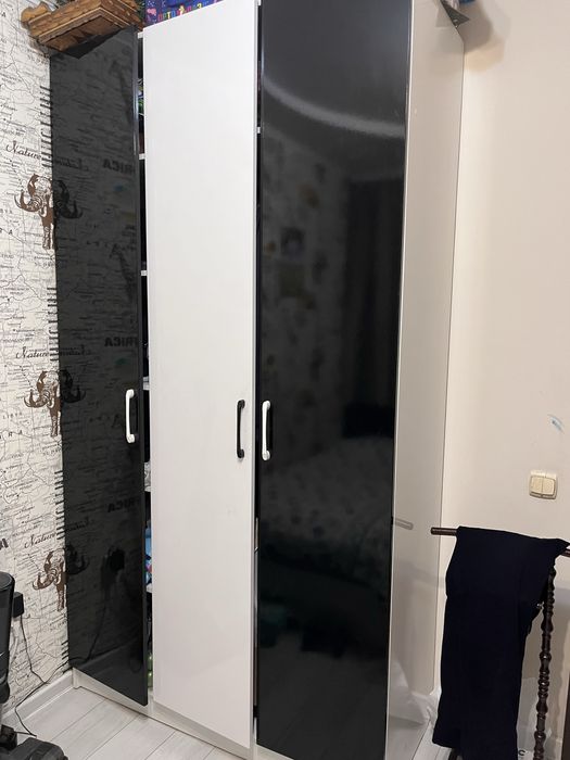 Продам шкаф, кровать, стол