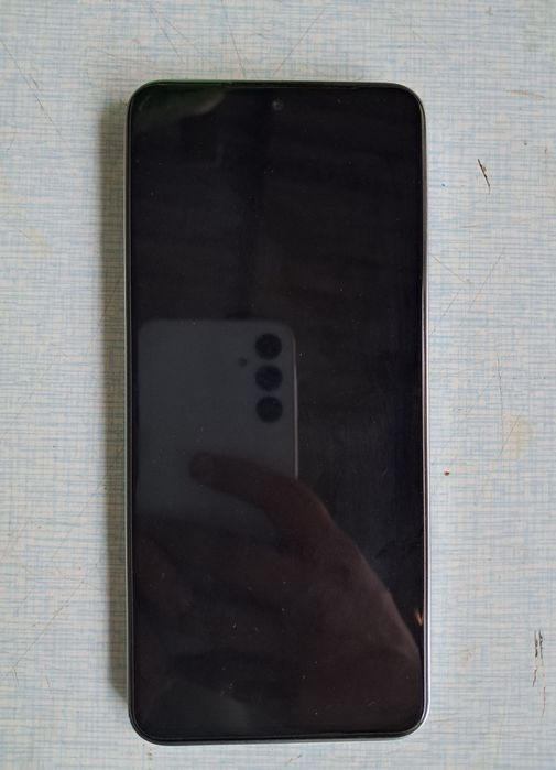 Telefon sotiladi: Honor x8a holati a'lo