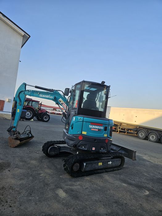 Mini Excavator Sunward SWE35UF