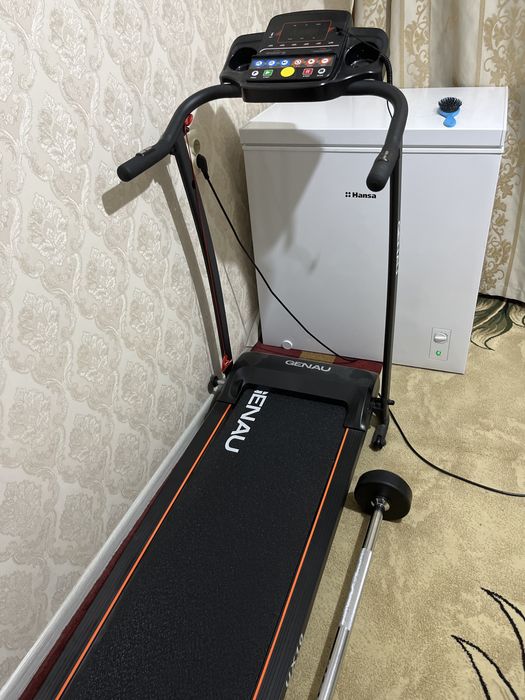 Беговая дорожка новая